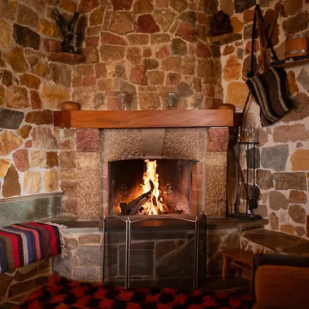 Elati Oreini Korinthia Villa