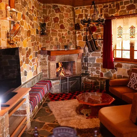 Elati Oreini Korinthia ヴィラ *